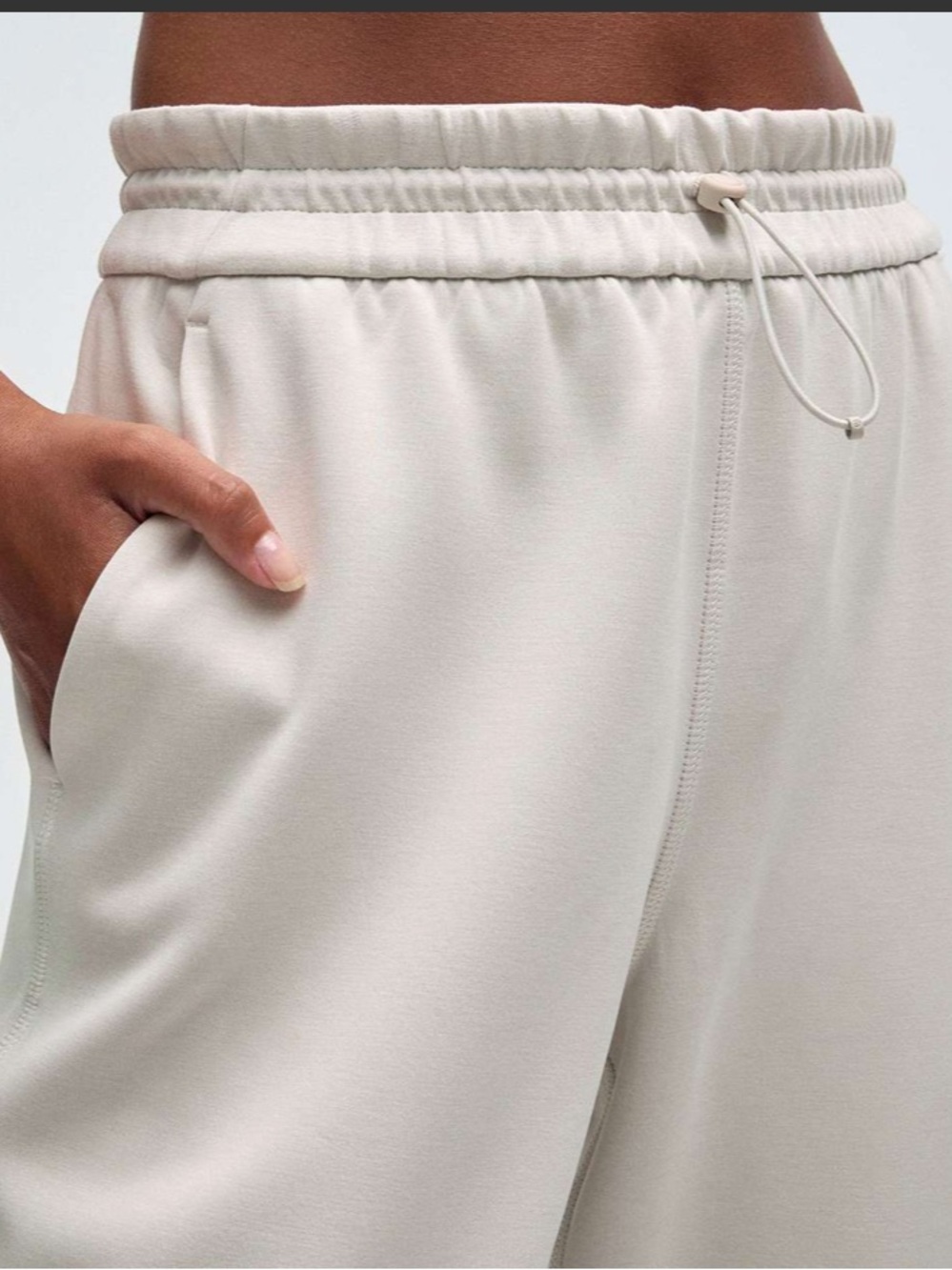 Lululemon Athletica Light Joggers in Bone Color